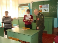 reg-school.ru/tula/yasnogorsk/revyakino/sobytiya/20150427_Vstr_s_veter_05.jpg